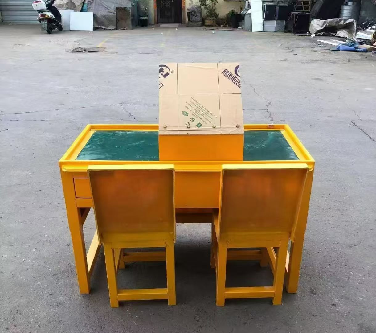 来安防静电导通桌井下煤矿火工品发放桌：危险品流转的安全守护者